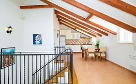 Apartment Ermineous A34